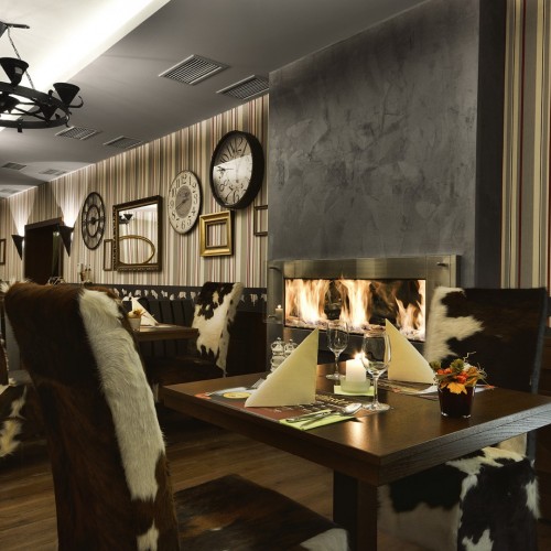 RESTAURACE MONTE BÚ